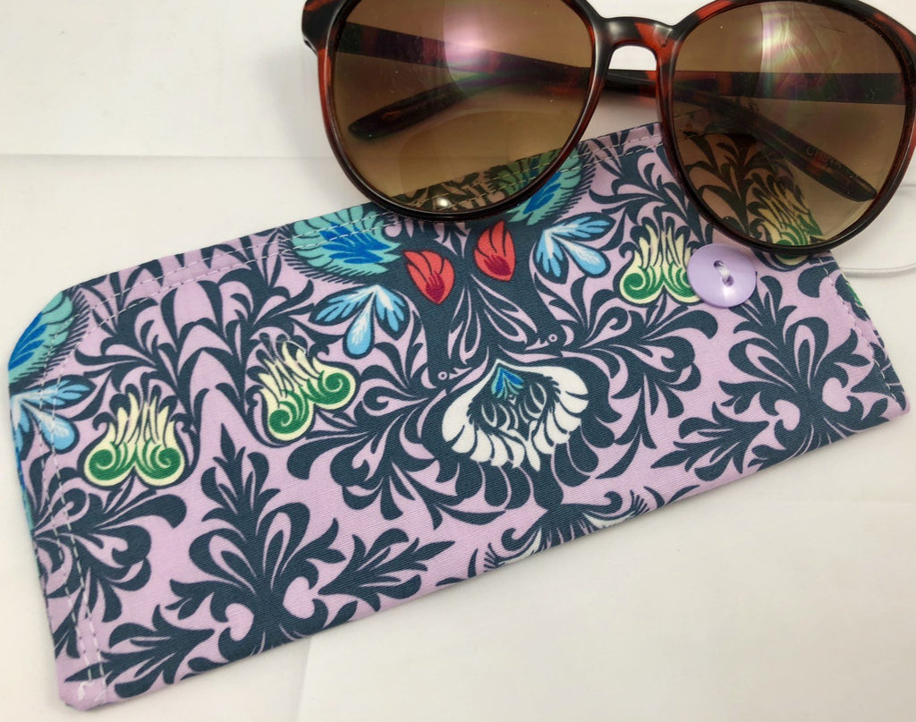 Lilac Purple Eye Glass Case, Lavender Sun Glasses Pouch, Padded Glasses Sleeve - EcoHip Custom Designs