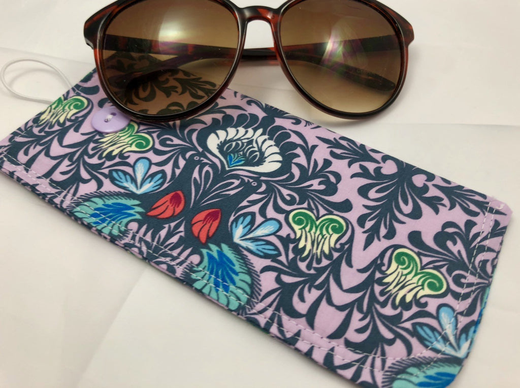 Lilac Purple Eye Glass Case, Lavender Sun Glasses Pouch, Padded Glasses Sleeve - EcoHip Custom Designs