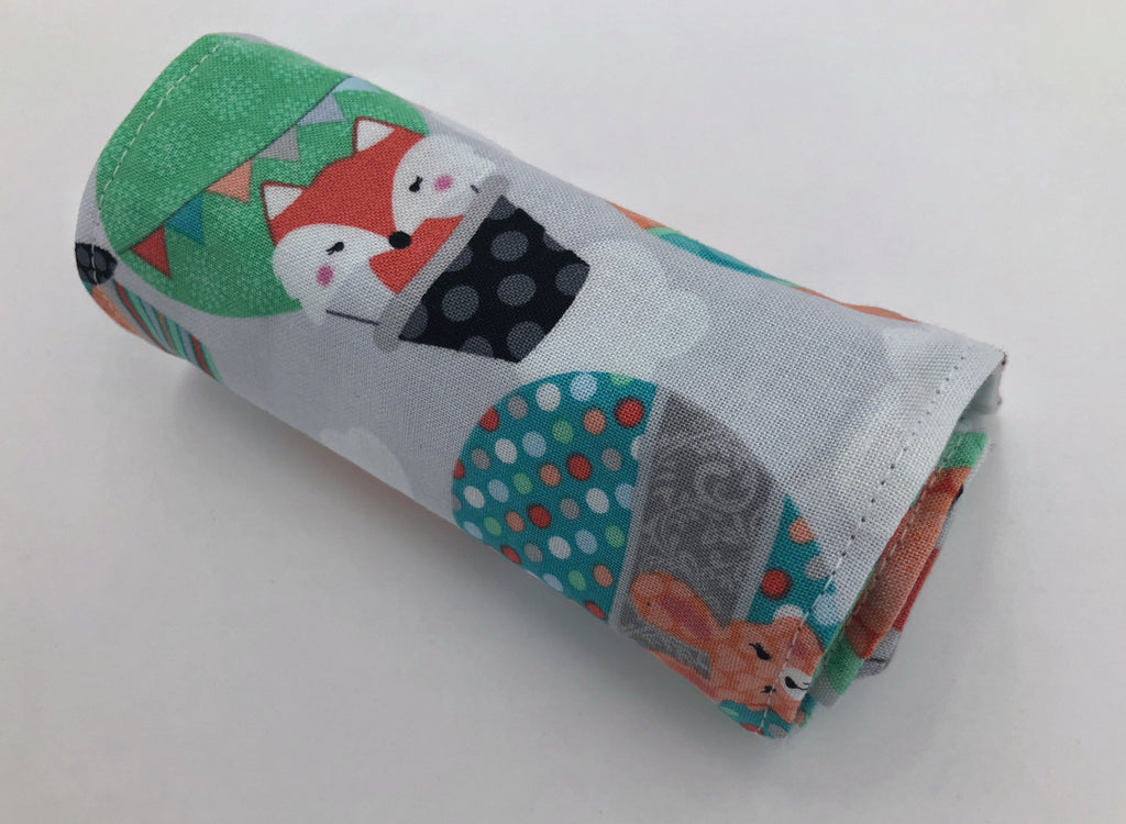 Balloon Crayon Roll Up, Owl Crayon Caddy, Blue Crayon Case, Foxes, Stocking Stuffer - EcoHip Custom Designs