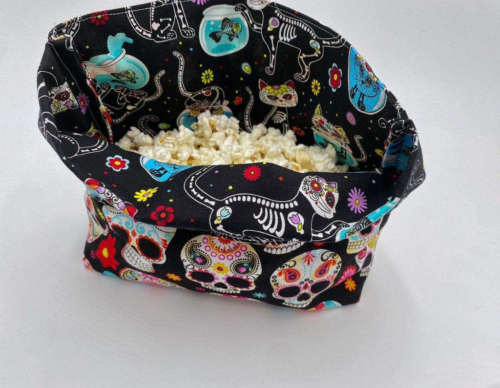 Reusable Popcorn Bag, Reusable Microwave Popcorn, Microwave Popcorn Cozy, Eco-Friendly Snack Holder - Sugar Skulls