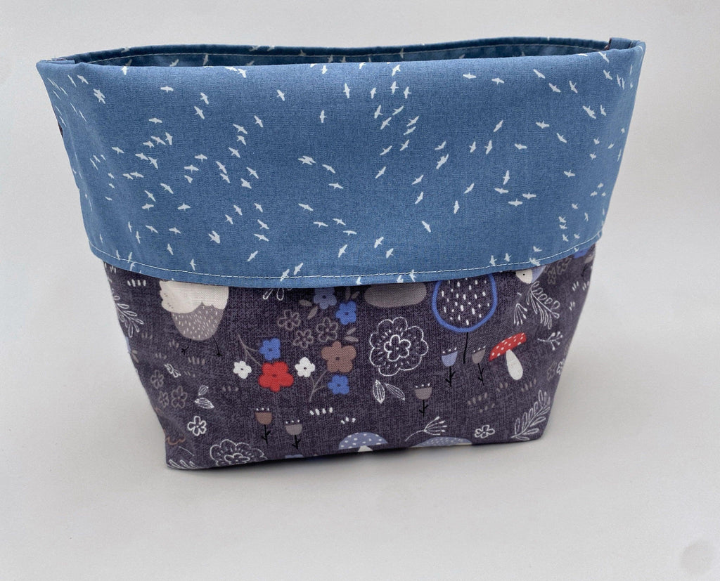 Reusable Popcorn Bag, Reusable Microwave Popcorn, Microwave Popcorn Cozy, Eco-Friendly Snack Holder - Faded Blue Animals