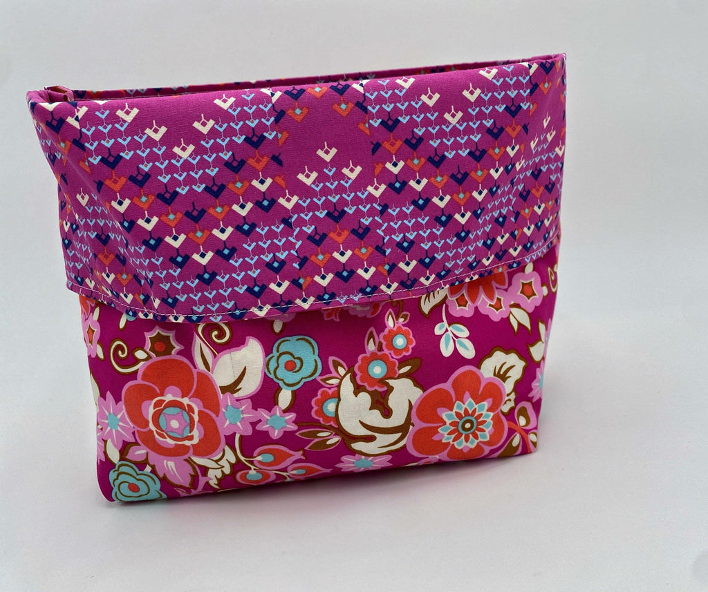 Reusable Popcorn Bag, Reusable Microwave Popcorn, Microwave Popcorn Cozy, Eco-Friendly Snack Holder - Floral Magenta