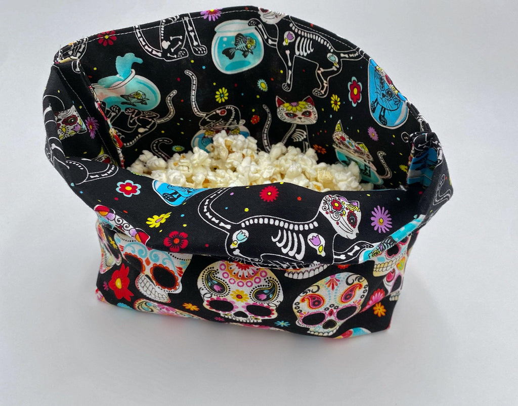 Reusable Popcorn Bag, Reusable Microwave Popcorn, Microwave Popcorn Cozy, Eco-Friendly Snack Holder - Sugar Skulls