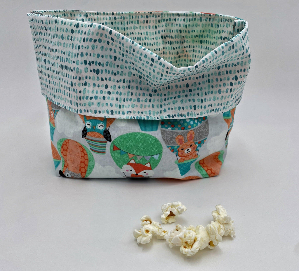 Reusable Popcorn Bag, Reusable Microwave Popcorn, Microwave Popcorn Cozy, Eco-Friendly Snack Holder - Animal Balloons