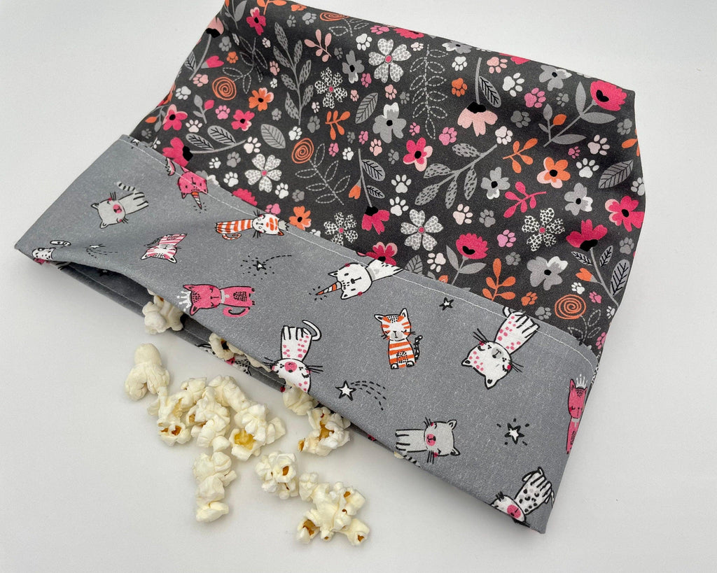 Reusable Popcorn Bag, Reusable Microwave Popcorn, Microwave Popcorn Cozy, Eco-Friendly Snack Holder - Kitty Floral Gray