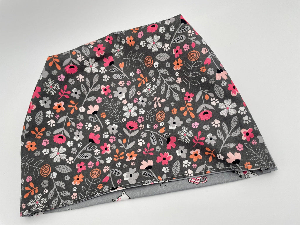 Reusable Popcorn Bag, Reusable Microwave Popcorn, Microwave Popcorn Cozy, Eco-Friendly Snack Holder - Kitty Floral Gray