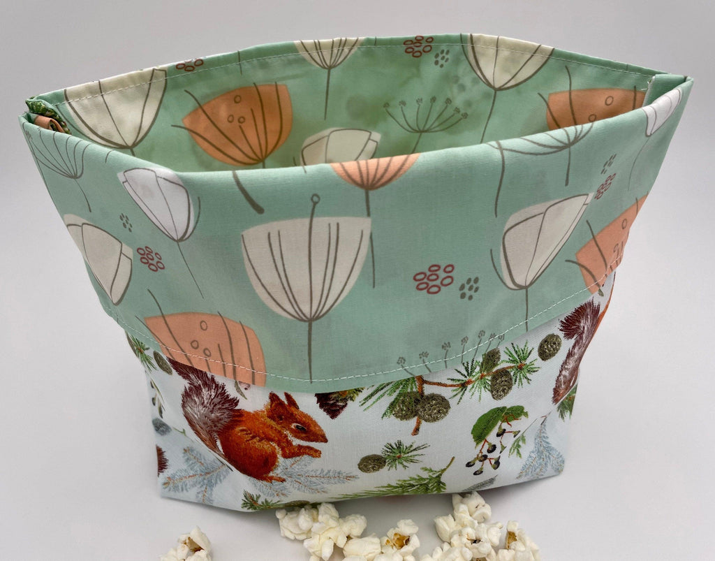 Reusable Popcorn Bag, Reusable Microwave Popcorn, Microwave Popcorn Cozy, Eco-Friendly Snack Holder - Squirrels