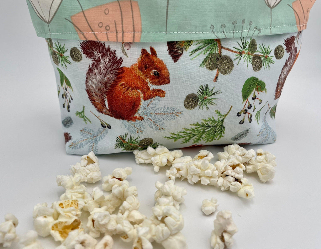 Reusable Popcorn Bag, Reusable Microwave Popcorn, Microwave Popcorn Cozy, Eco-Friendly Snack Holder - Squirrels