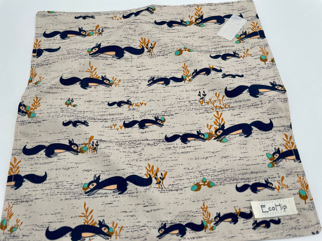 Reusable Sandwich Bag, Sandwich Wrap , Reusable Sandwich Mat, Sandwich Holder - Squirrels