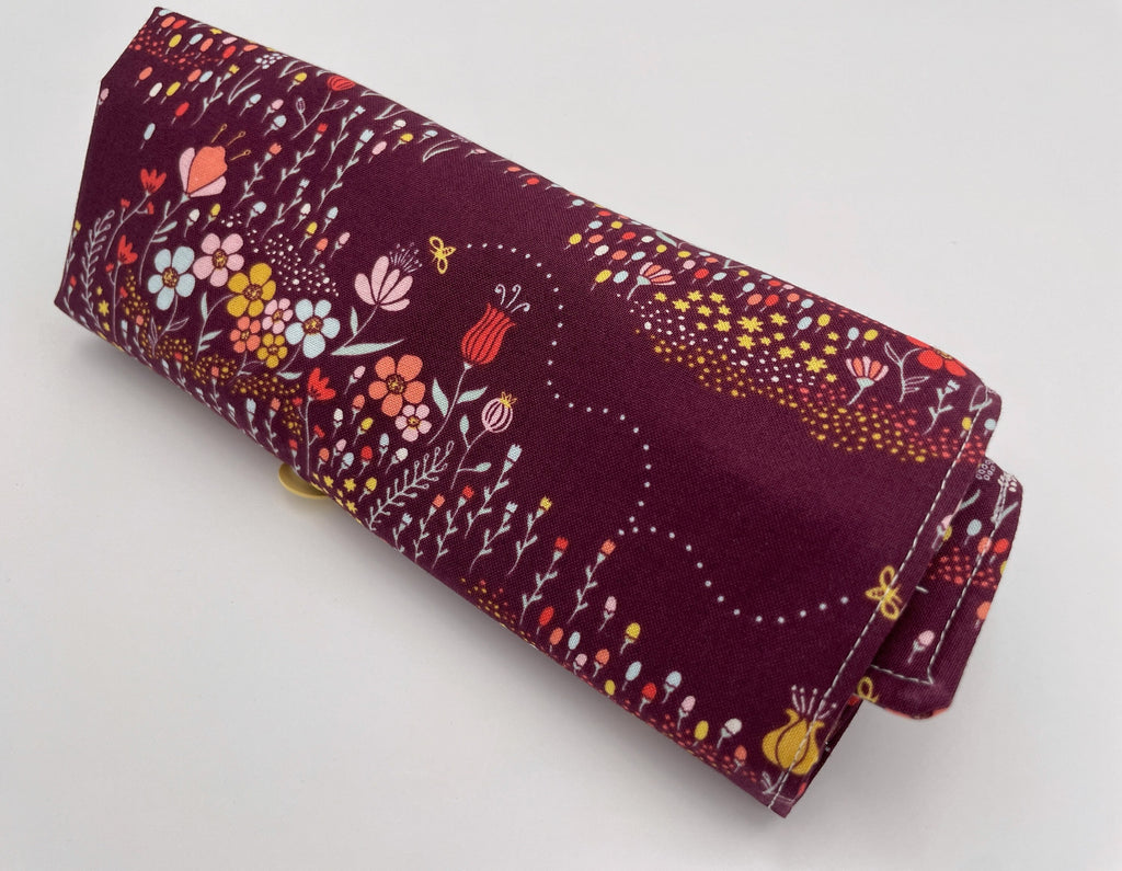 Makeup Brush Roll, Make Up Brush Holder, Travel Makeup Brush Case, Travel Make Up Brush Bag, Travel Cosmetic Brush -  Deer Ruby Purple