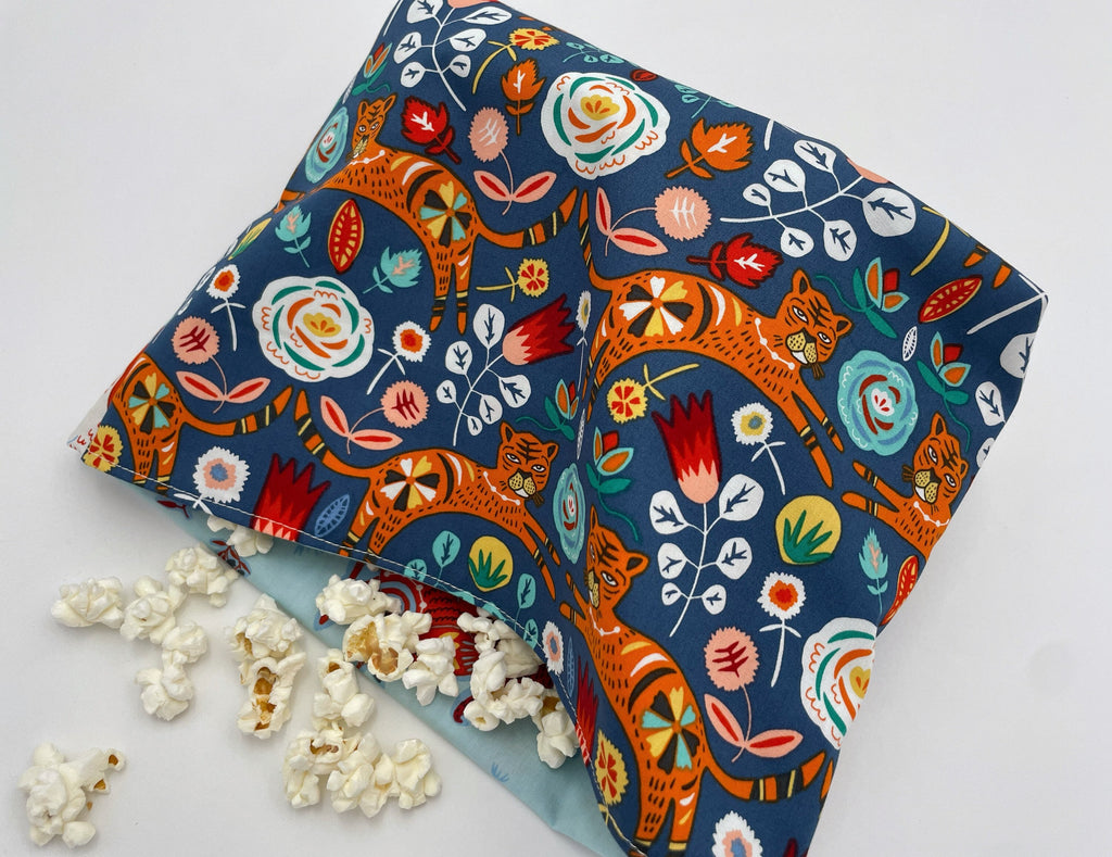 Reusable Popcorn Bag, Reusable Microwave Popcorn, Microwave Popcorn Cozy, Eco-Friendly Snack Holder - Tigiris Indigo Blue