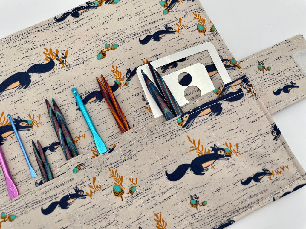 Interchangeable Knitting Needle Case, Knitting Notions Storage, Crochet Hook Roll, Knitting Needle Organizer - Squirrels