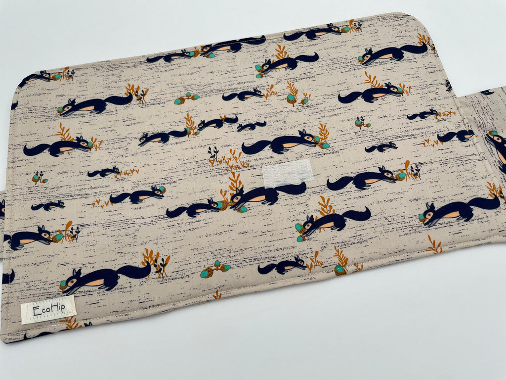 Interchangeable Knitting Needle Case, Knitting Notions Storage, Crochet Hook Roll, Knitting Needle Organizer - Squirrels