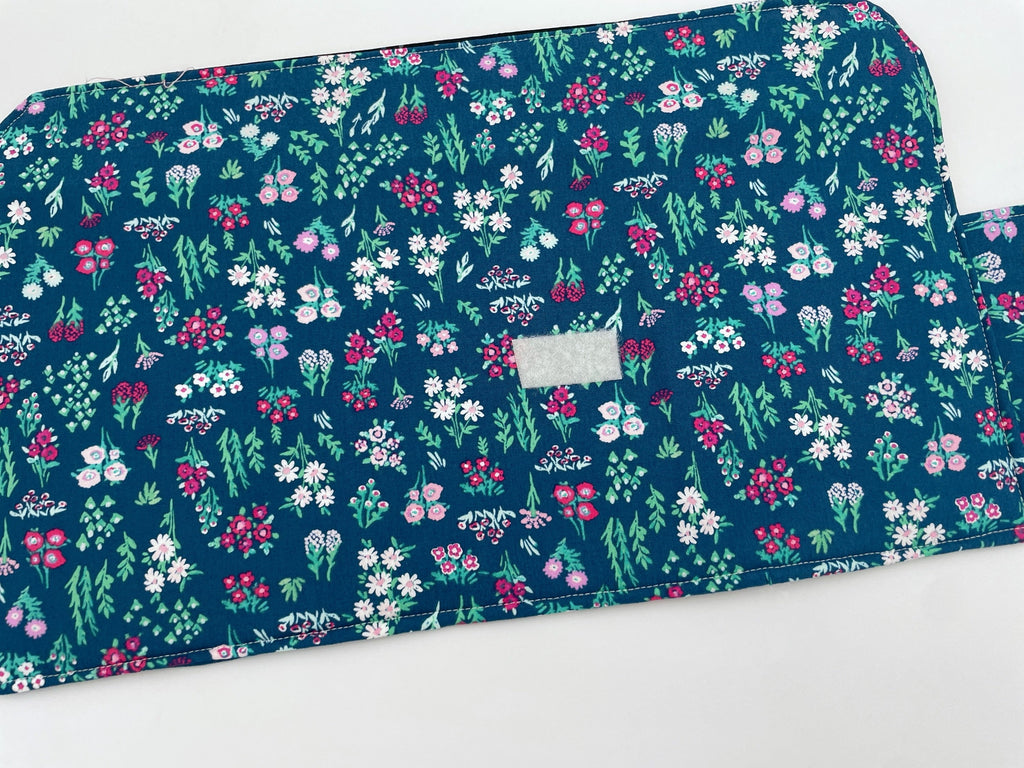 Interchangeable Knitting Needle Case, Knitting Notions Storage, Crochet Hook Roll, Knitting Needle Organizer - Aquarelle Floral