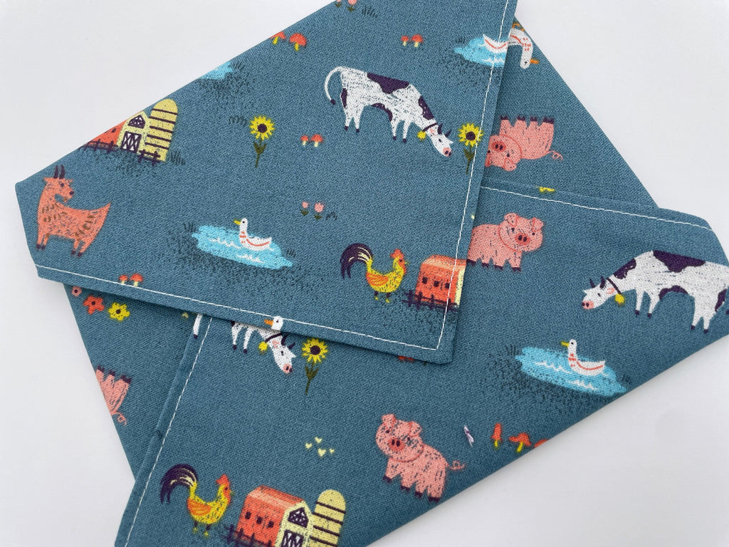 Reusable Sandwich Bag, Sandwich Wrap, Eco-friendly Sandwich Mat, Animal School Lunch Farm Animals Blue