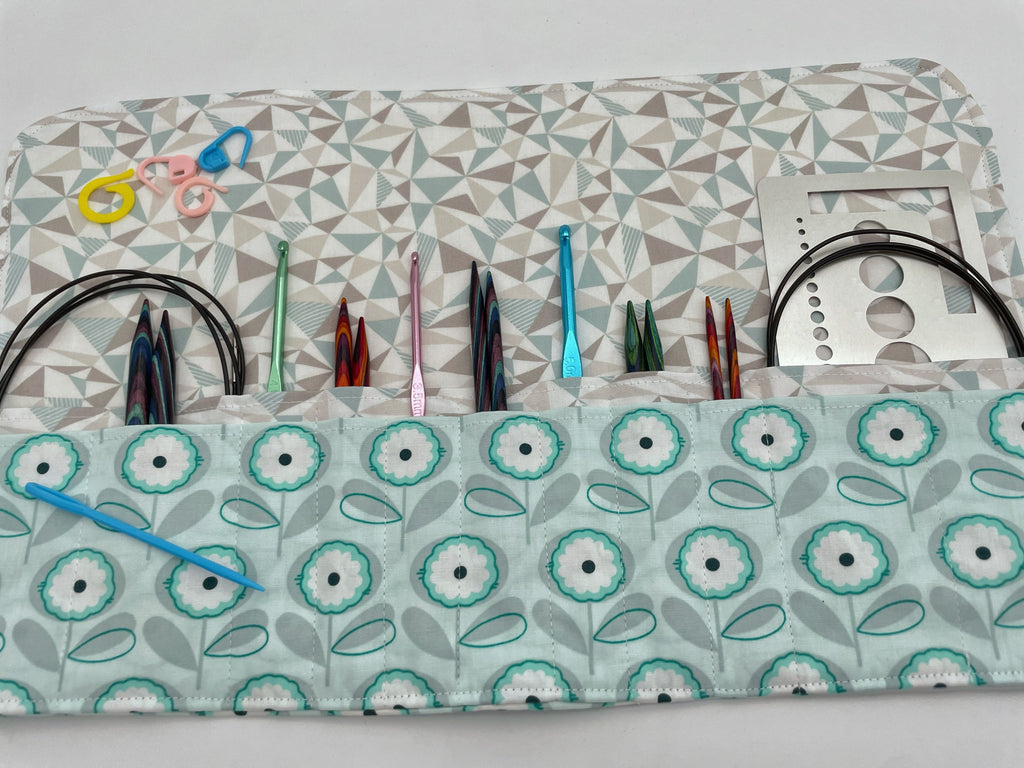 Interchangeable Knitting Needle Case, Knitting Notions Storage. Crochet Hook Roll, Knitting Needle Organizer - Petals Menthe