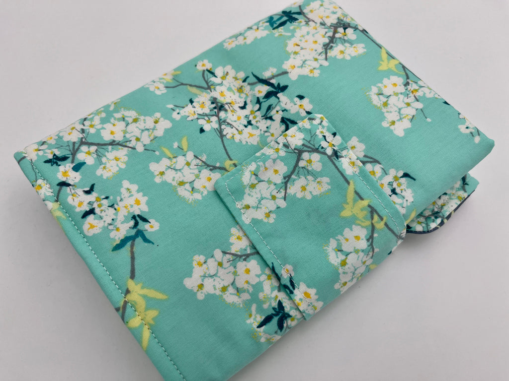 Interchangeable Knitting Needle Case, Knitting Notions Storage, Crochet Hook Roll, Knitting Needle Organizer - Green Floral