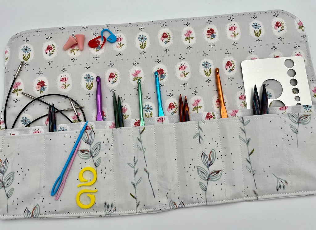 Interchangeable Knitting Needle Case, Knitting Notions Storage, Crochet Hook Roll, Knitting Needle Organizer - Dollhouse Floral